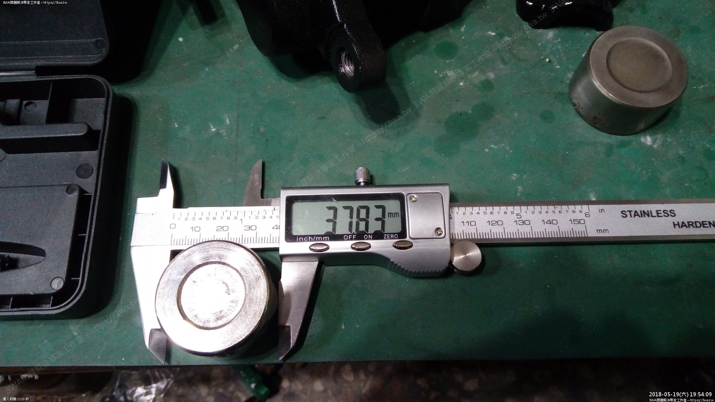 //www.3wa.tw/photo/small.php?w_size=1280&compassion=95&file_name=users/shadow/1526877800.jpg&rotate=90