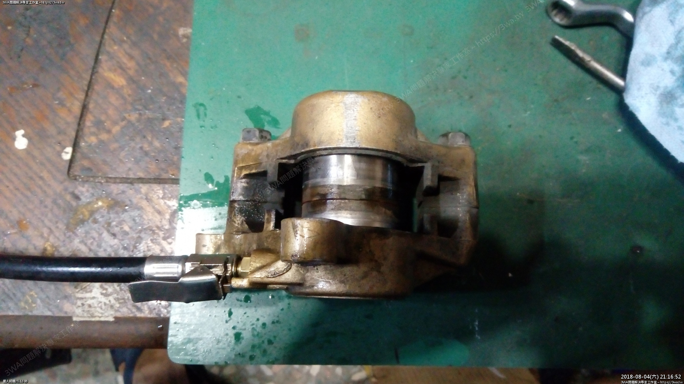 //www.3wa.tw/photo/small.php?w_size=1280&compassion=95&file_name=users/shadow/1533394238.jpg&rotate=90